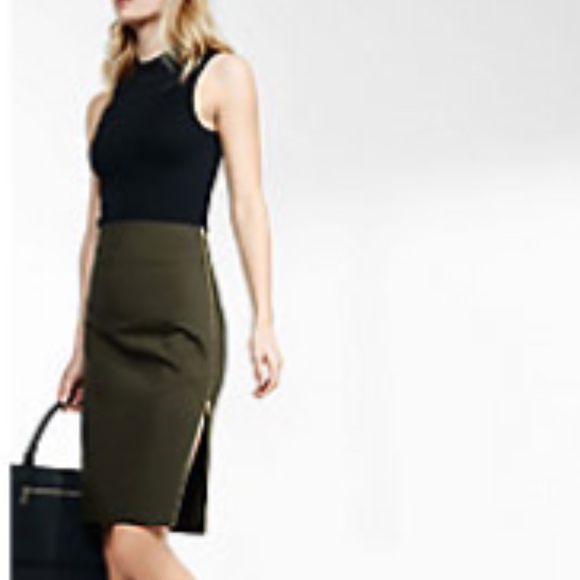 Skirt - Picture 2 of 3